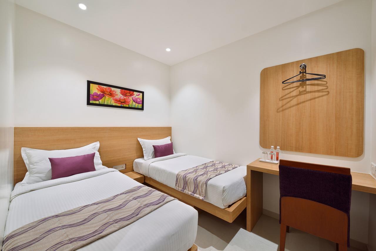 Hotel Leafio-Near Airport Mumbai Exterior foto