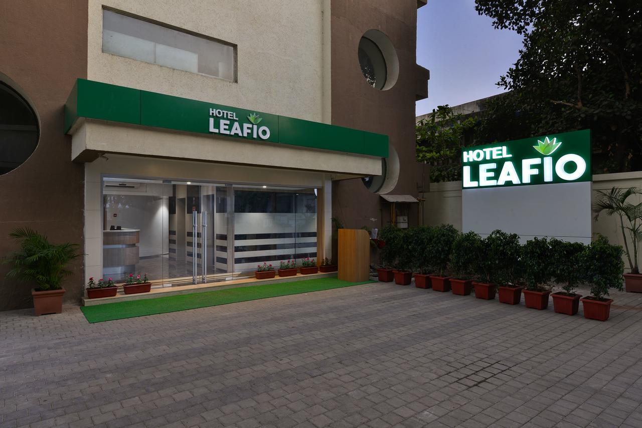 Hotel Leafio-Near Airport Mumbai Exterior foto