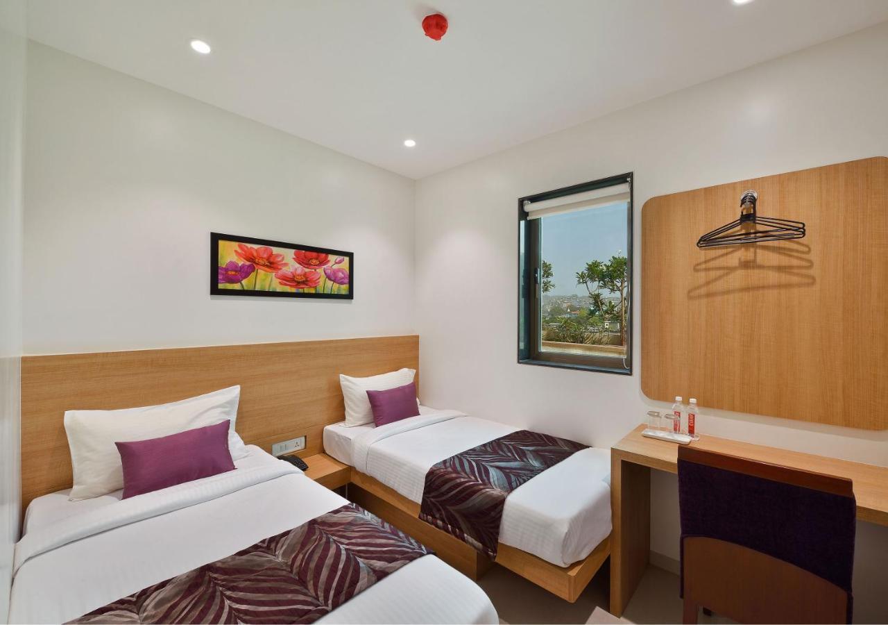 Hotel Leafio-Near Airport Mumbai Exterior foto