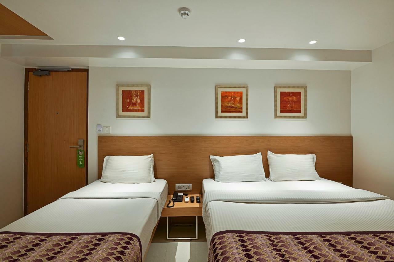 Hotel Leafio-Near Airport Mumbai Exterior foto